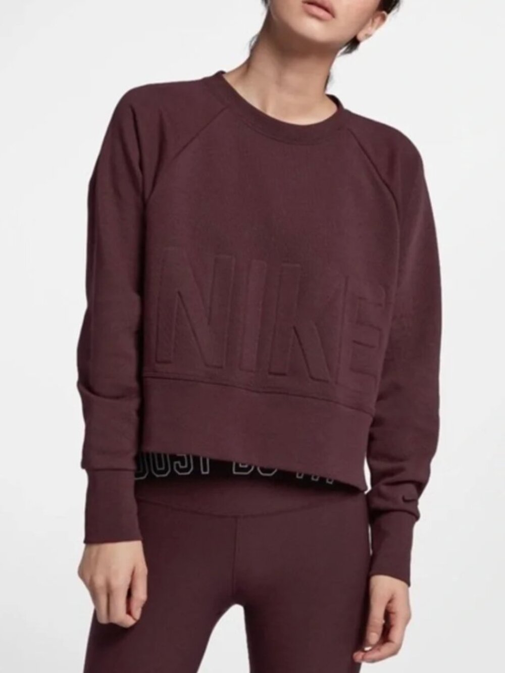 Nike Versa Boxy Cropped Crewneck Sweatshirt Cropped Burgundy Embossed Logo M